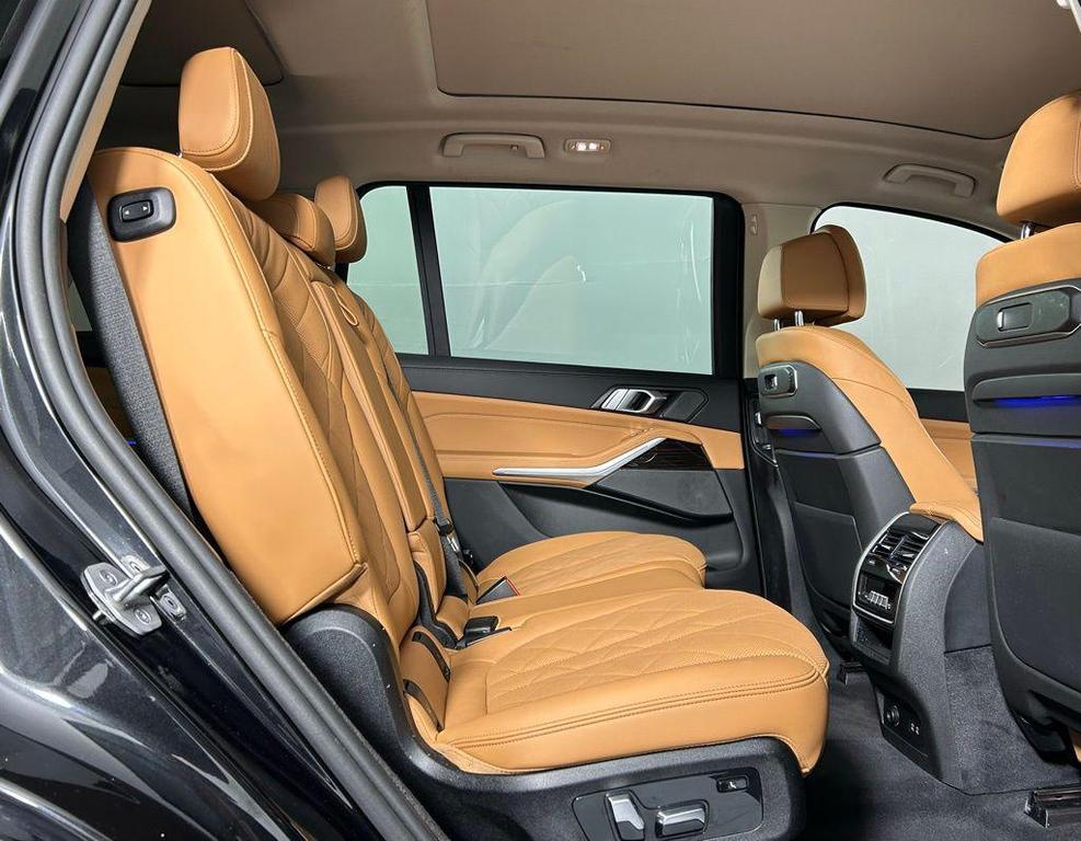 used 2024 BMW X7 car, priced at $58,999