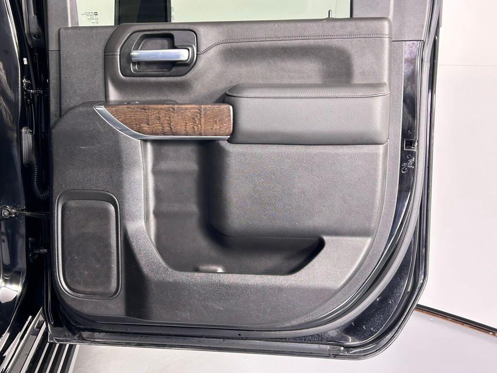 used 2021 GMC Sierra 2500 car, priced at $53,999