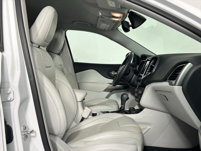 used 2019 Jeep Cherokee car, priced at $20,999