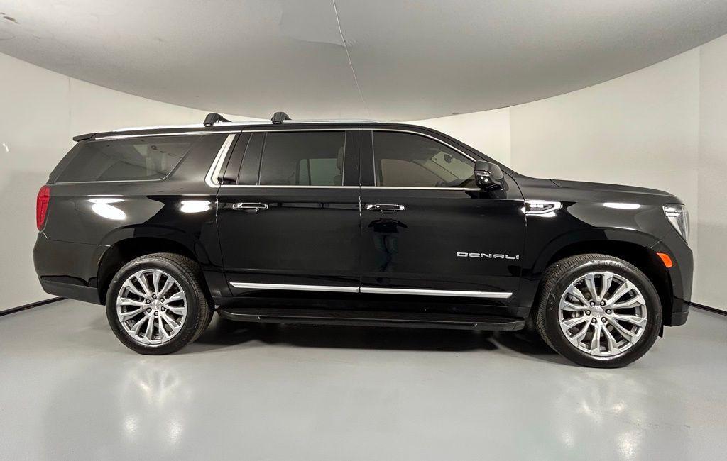 used 2021 GMC Yukon XL car, priced at $50,999