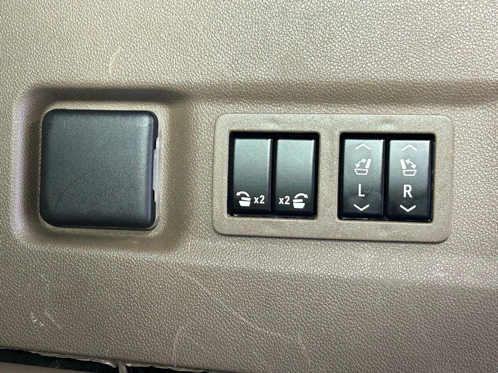 used 2021 GMC Yukon XL car, priced at $50,999