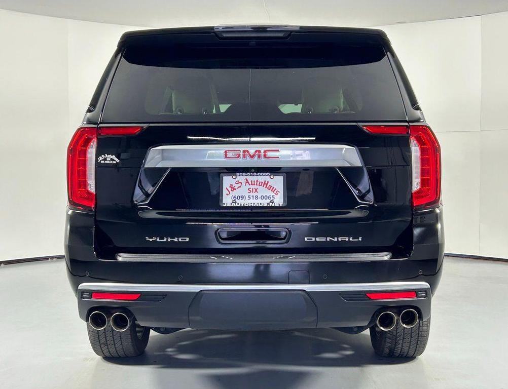 used 2021 GMC Yukon XL car, priced at $50,999