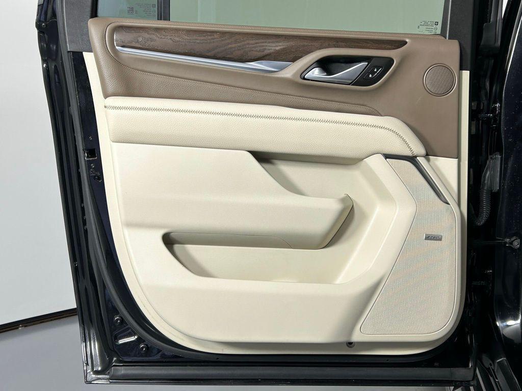 used 2021 GMC Yukon XL car, priced at $50,999