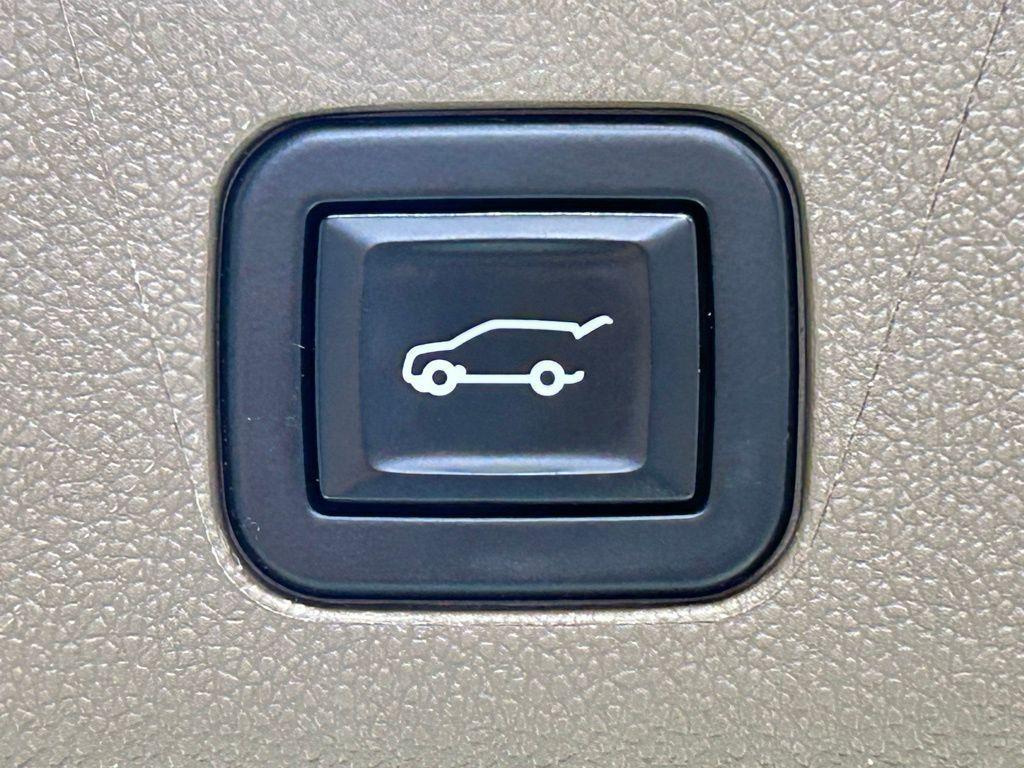 used 2021 GMC Yukon XL car, priced at $50,999