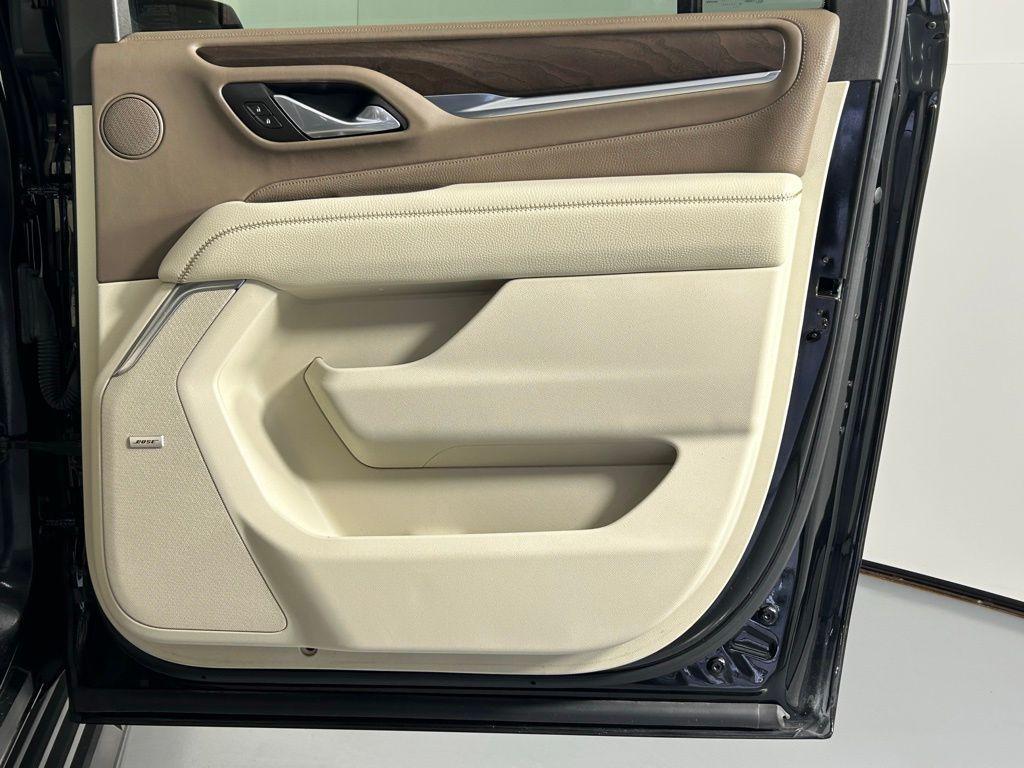 used 2021 GMC Yukon XL car, priced at $50,999