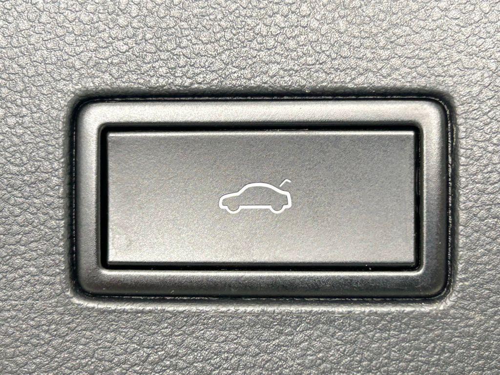 used 2020 Volkswagen Atlas Cross Sport car, priced at $21,285