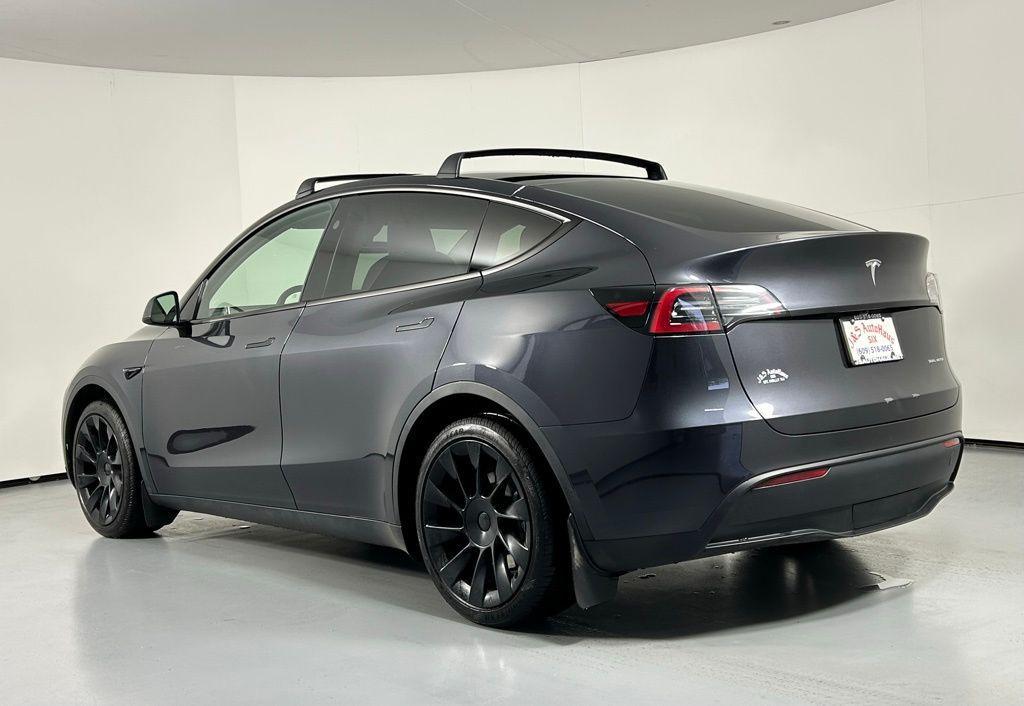 used 2024 Tesla Model Y car