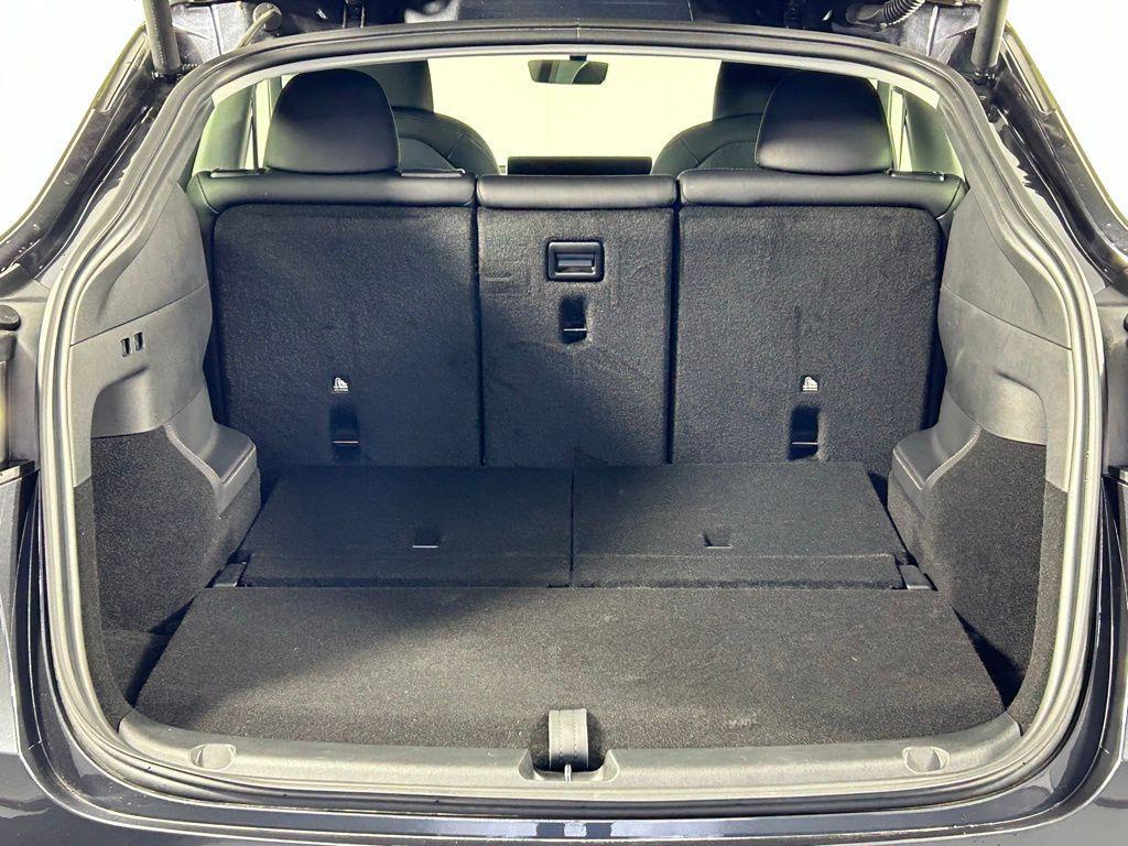 used 2024 Tesla Model Y car