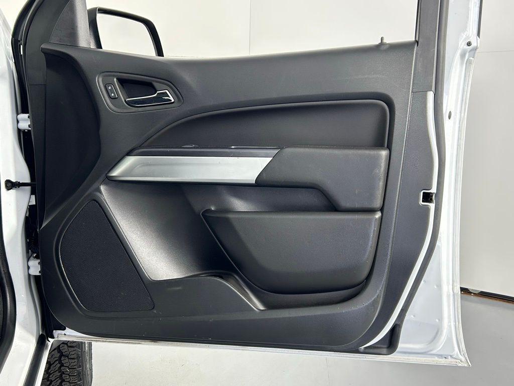 used 2022 Chevrolet Colorado car, priced at $21,999