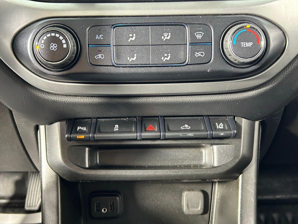 used 2022 Chevrolet Colorado car, priced at $21,999