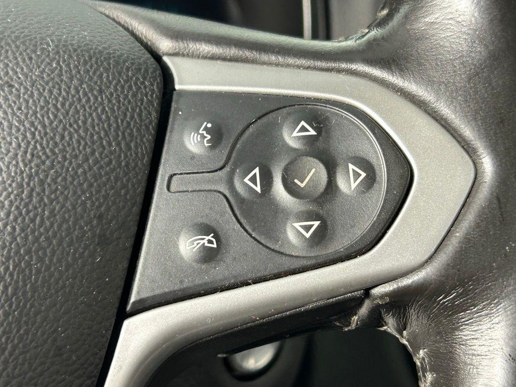 used 2022 Chevrolet Colorado car, priced at $21,999