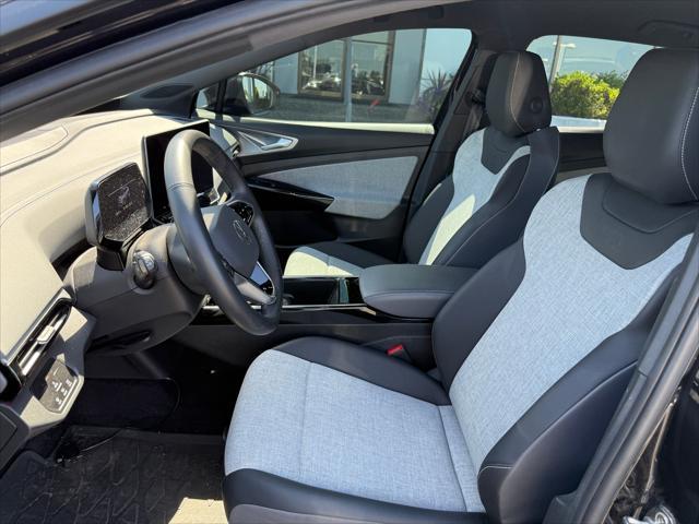 used 2024 Volkswagen ID.4 car, priced at $25,862