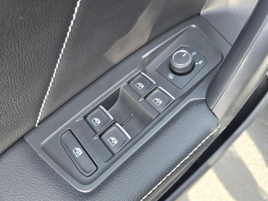 used 2022 Volkswagen Tiguan car, priced at $21,026