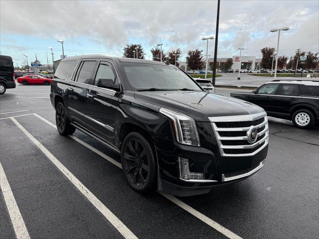 used 2015 Cadillac Escalade ESV car, priced at $26,988