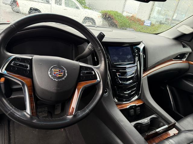 used 2015 Cadillac Escalade ESV car, priced at $26,988