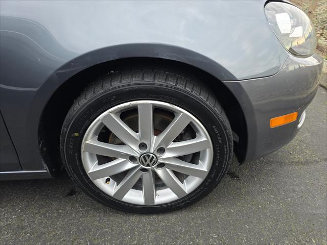 used 2011 Volkswagen Jetta SportWagen car, priced at $8,998