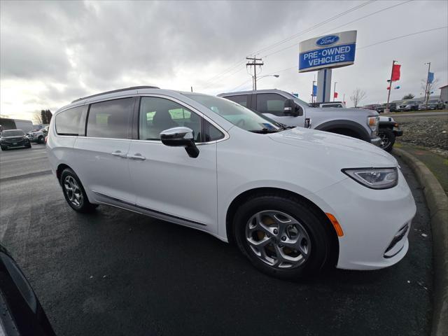 used 2023 Chrysler Pacifica car, priced at $28,715