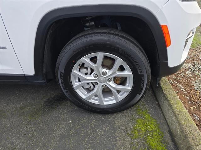 used 2023 Jeep Grand Cherokee car, priced at $31,998