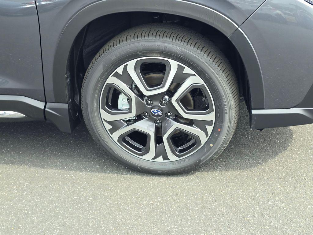 new 2025 Subaru Ascent car, priced at $46,864