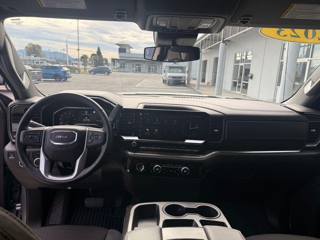 used 2023 GMC Sierra 1500 car, priced at $42,445