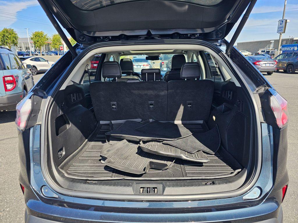 used 2023 Ford Edge car, priced at $27,899