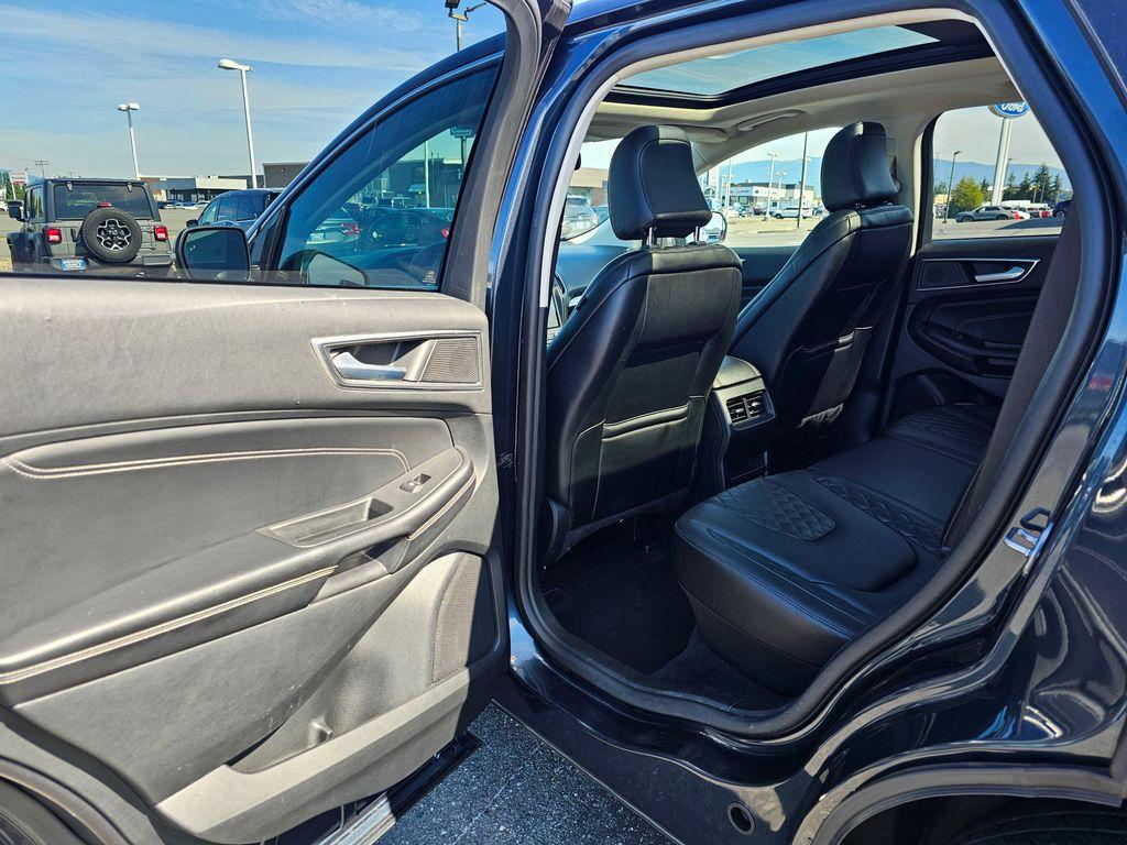 used 2023 Ford Edge car, priced at $27,899