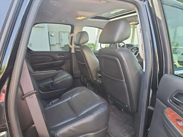 used 2013 Cadillac Escalade car, priced at $24,900
