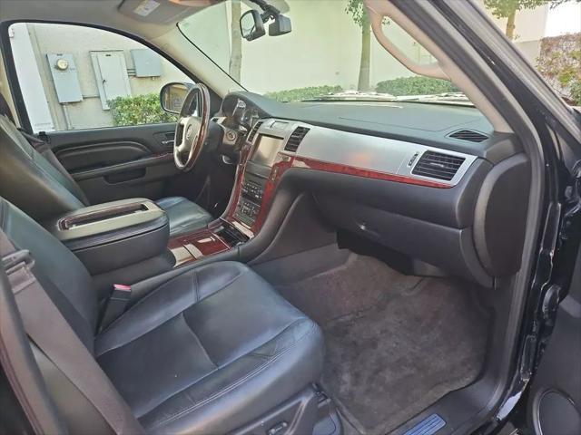 used 2013 Cadillac Escalade car, priced at $24,900