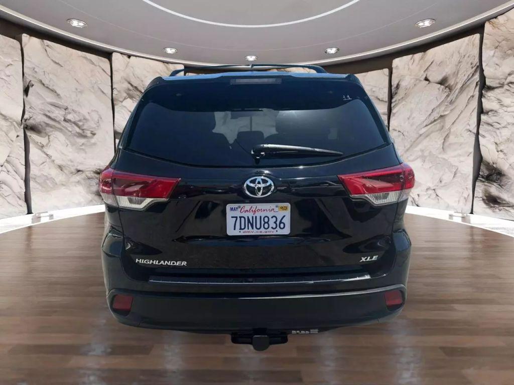 used 2014 Toyota Highlander car, priced at $20,990