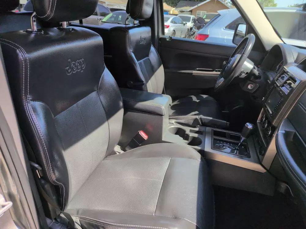 used 2012 Jeep Liberty car, priced at $10,990