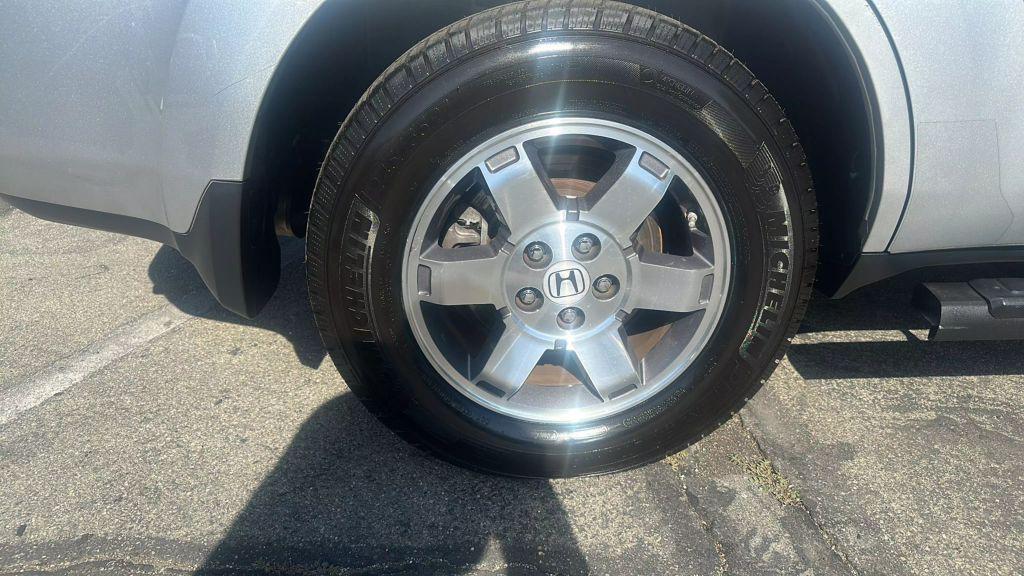 used 2011 Honda Pilot car, priced at $14,990