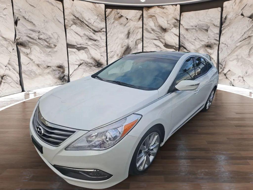 used 2015 Hyundai Azera car, priced at $13,250