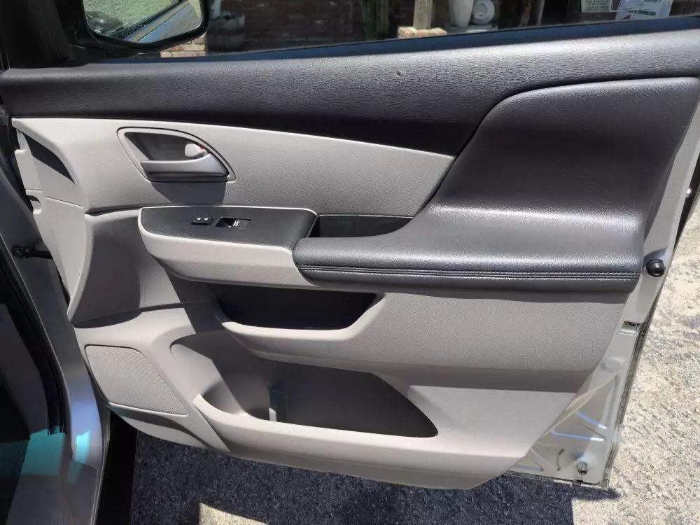 used 2011 Honda Odyssey car, priced at $14,490
