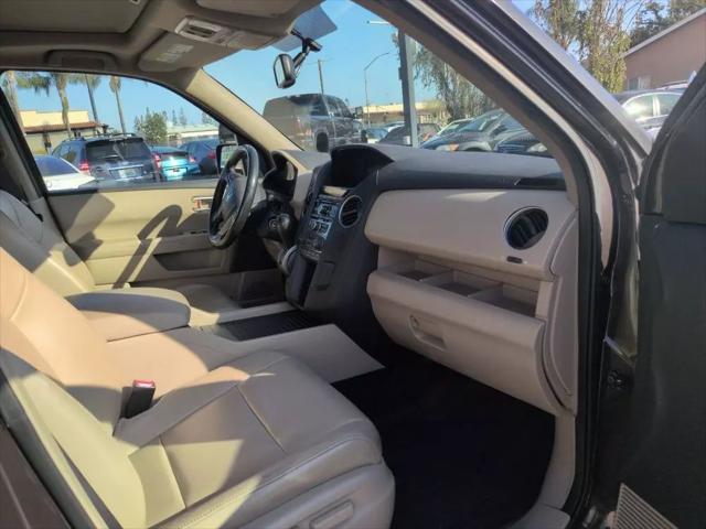 used 2014 Honda Pilot car, priced at $15,990