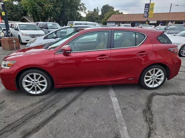 used 2013 Lexus CT 200h car, priced at $15,250