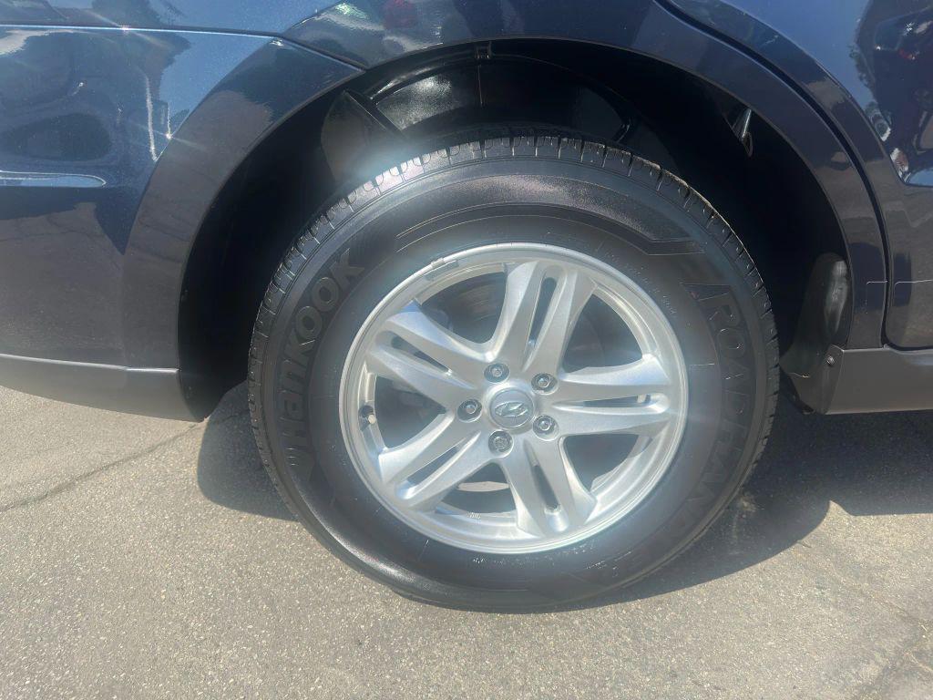 used 2011 Hyundai Santa Fe car, priced at $10,990