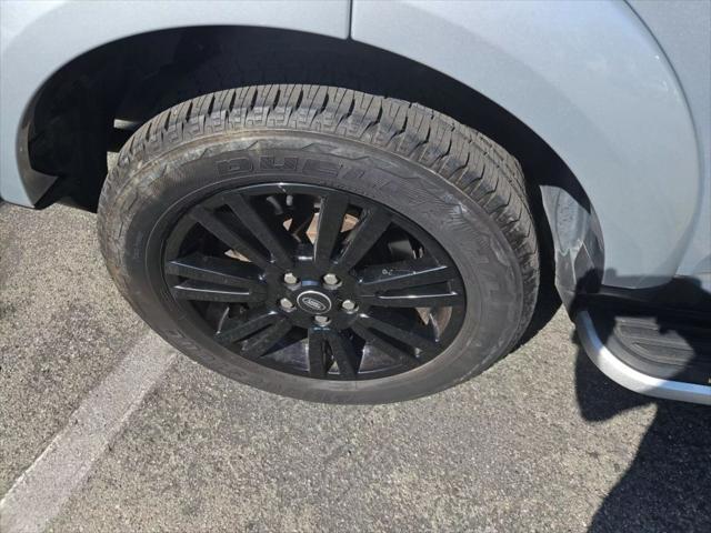used 2016 Land Rover LR4 car, priced at $19,450