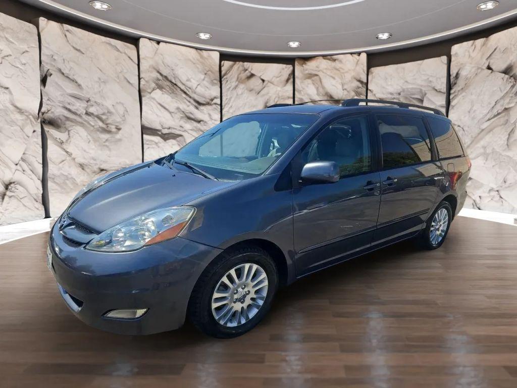 used 2007 Toyota Sienna car, priced at $10,910