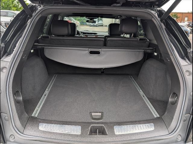 used 2023 Cadillac XT5 car, priced at $33,981