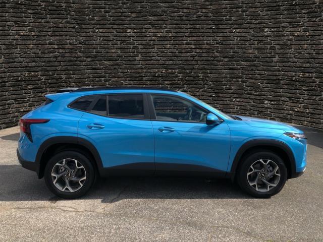 new 2025 Chevrolet Trax car, priced at $24,630