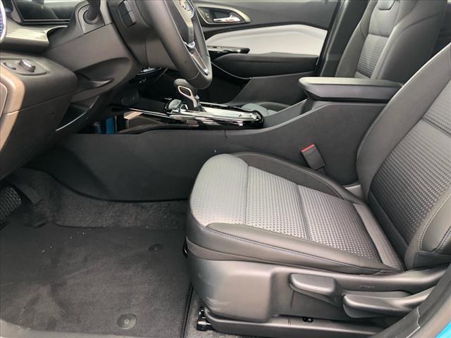 new 2025 Chevrolet Trax car, priced at $24,630