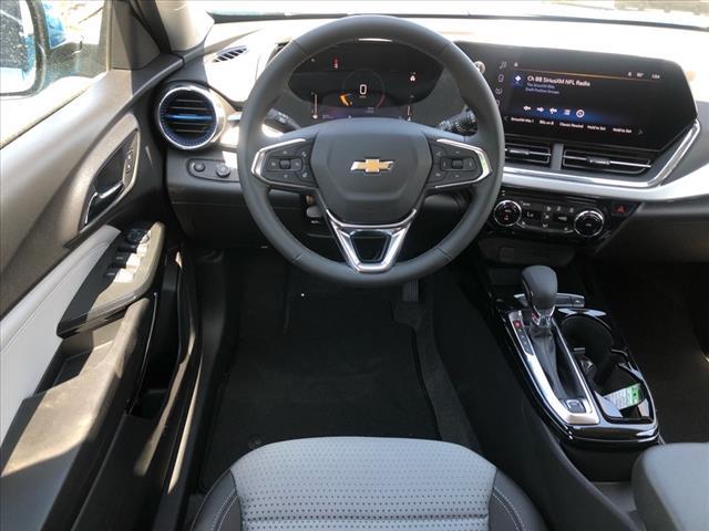 new 2025 Chevrolet Trax car, priced at $25,780