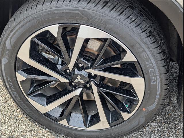 used 2023 Mitsubishi Outlander car, priced at $25,893