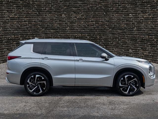 used 2023 Mitsubishi Outlander car, priced at $25,893