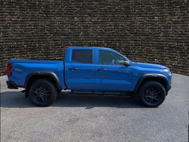 new 2025 Chevrolet Colorado car, priced at $44,195