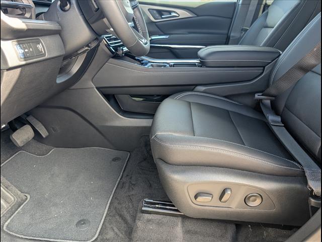 new 2026 Chevrolet Traverse car, priced at $46,195