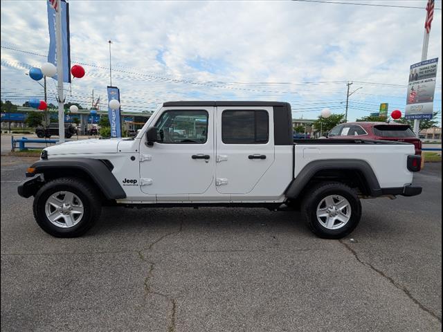 used 2023 Jeep Gladiator car, priced at $29,883