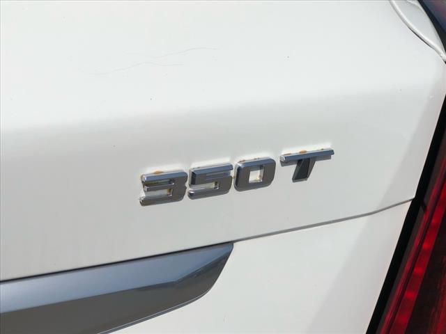 used 2022 Cadillac XT5 car, priced at $30,981