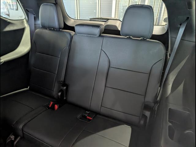 new 2025 Chevrolet Traverse car, priced at $45,975