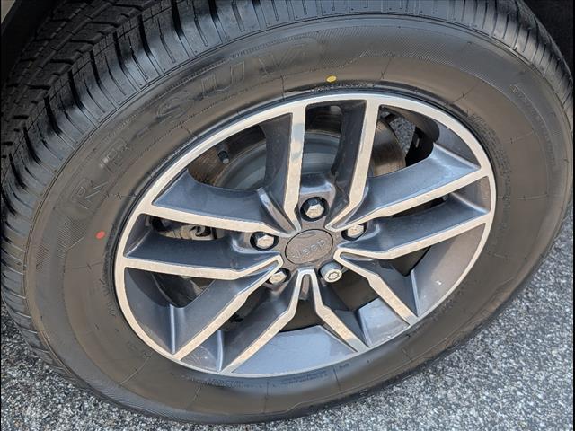 used 2019 Jeep Grand Cherokee car, priced at $25,981